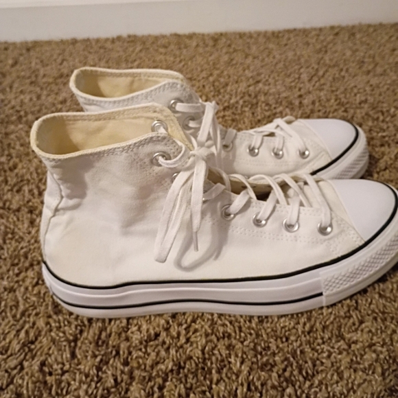 Converse Chuck Taylor All Star Lift Platform high-top sneakers in white canvas w - Picture 9 of 14